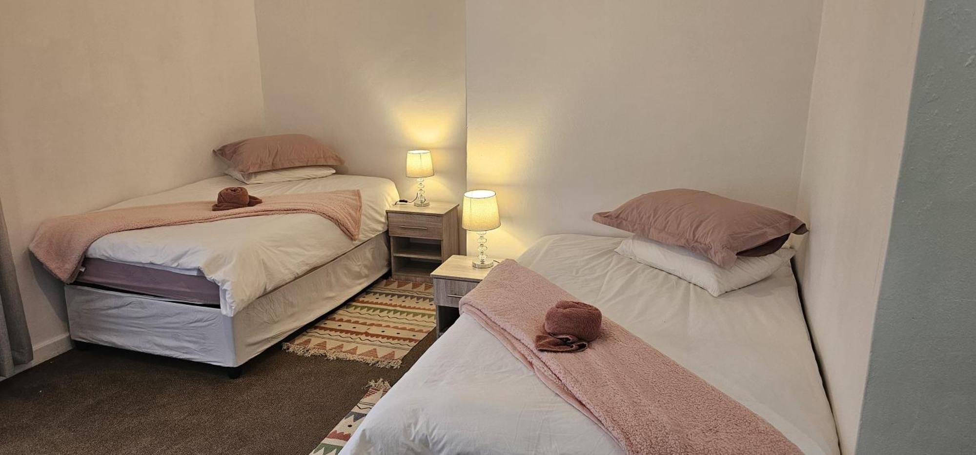 The Haven: Make Our Home Your Home Estcourt Exteriör bild